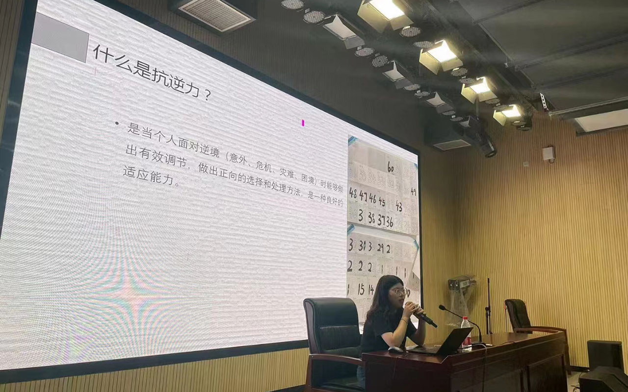 开封董玉娣中学